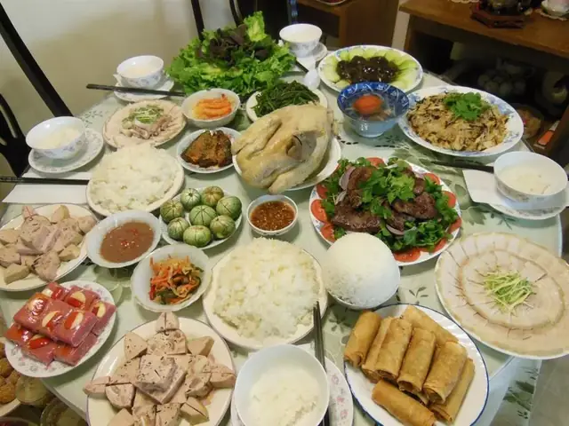 Cúng Tất Niên Là Gì Và Những Điều Cần Kiêng Kỵ Khi Lễ Cúng Gia Truyền Cúng Tất Niên Là Gì Và Những Điều Cần Kiêng Kỵ Khi Lễ Cúng Gia Truyền