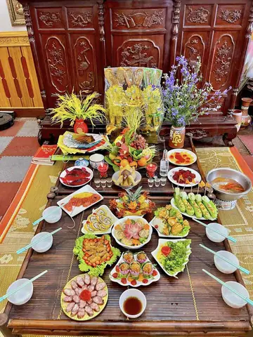 Cách Làm Sau Khi Cúng Tất Niên: Hóa Vàng, Bầy Mâm Và Quy Trình Chuẩn Bị Lễ Giao Thừa Cho Gia Đình Việt Nam Cách Làm Sau Khi Cúng Tất Niên: Hóa Vàng, Bầy Mâm Và Quy Trình Chuẩn Bị Lễ Giao Thừa Cho Gia Đình Việt Nam