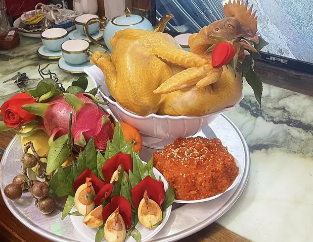 Hướng Dẫn Cúng Tết Giữa Năm (đoan Ngọ) Đầy Đủ: Chuẩn Bị Mâm Cúng, Nghi Thức, Văn Khấn Và Lưu Ý Quan Trọng Hướng Dẫn Cúng Tết Giữa Năm (đoan Ngọ) Đầy Đủ: Chuẩn Bị Mâm Cúng, Nghi Thức, Văn Khấn Và Lưu Ý Quan Trọng