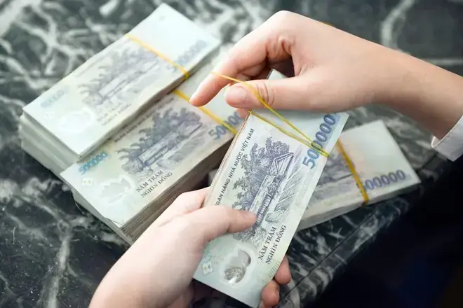 Cúng Tiền Thật Hay Vàng Mã: Giải Đáp Chuẩn Quan Niệm Phong Thủy, Tâm Linh & Cách Cúng Đúng Để Hút Tài Lộc Cúng Tiền Thật Hay Vàng Mã: Giải Đáp Chuẩn Quan Niệm Phong Thủy, Tâm Linh & Cách Cúng Đúng Để Hút Tài Lộc