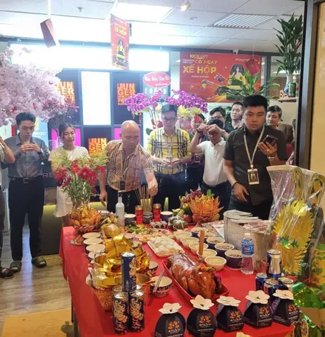 Hướng Dẫn Cúng Giỗ Tổ Nghề Sân Khấu (ca Sĩ/nghệ Sĩ) Chuẩn Tâm Linh: Mâm Cúng, Văn Khấn, Quy Trình Chi Tiết