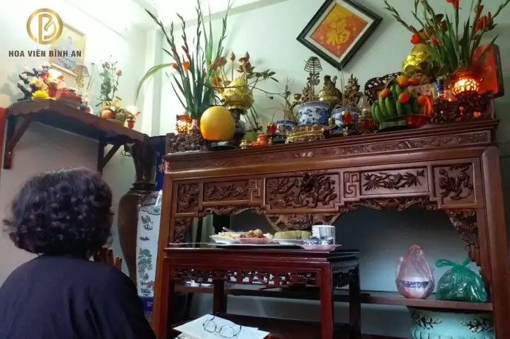 Hướng Dẫn Cúng Tuần (thất Tuần) Cho Người Mới Mất: Quy Trình 7 Tuần, Văn Khấn, Lễ Vật Và Lưu Ý Toàn Diện
