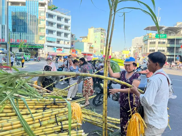 Cúng Vía Trời Mùng 9 Cần Bao Nhiêu Cây Đèn Cầy? Hướng Dẫn Chi Tiết Từ A-Z
