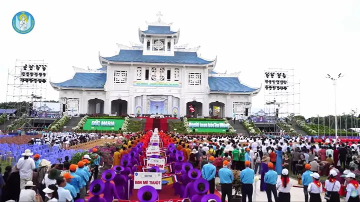 Hướng Dẫn Dâng Cúng Đức Mẹ La Vang: Cách Thức, Quy Trình Online & Tại Thánh Địa, Ý Nghĩa Tâm Linh