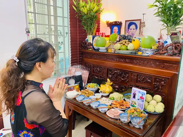 Văn Khấn Cúng Giỗ: Ý Nghĩa, Cấu Trúc Và Nghi Thức Chuẩn Theo Truyền Thống Văn Khấn Cúng Giỗ: Ý Nghĩa, Cấu Trúc Và Nghi Thức Chuẩn Theo Truyền Thống