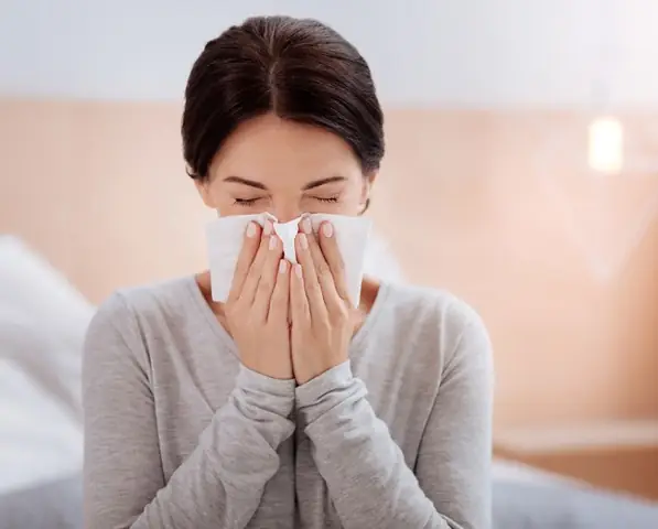 Điềm Báo Hắt Xì Hơi Từ Giờ Mùi Đến Giờ Hợi Ẩn Chứa Điều Gì?