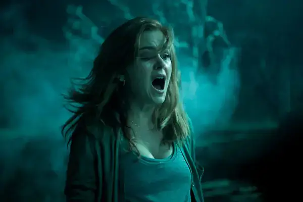 Isla Fisher Thể Hiện Thành Công Vai Diễn Người Vợ Chịu Nhiều Áp Lực Isla Fisher Thể Hiện Thành Công Vai Diễn Người Vợ Chịu Nhiều Áp Lực