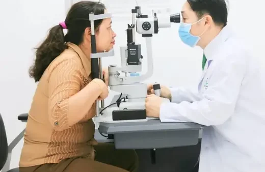 Điềm Báo Nháy Mắt Phải Nữ Là Gì? Giải Mã Chi Tiết Theo Tâm Linh Và Y Khoa