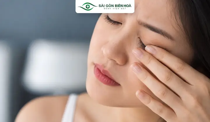 Cần Bổ Sung Chất Gì Để Ngăn Ngừa Tình Trạng Giật Mắt? Cần Bổ Sung Chất Gì Để Ngăn Ngừa Tình Trạng Giật Mắt?