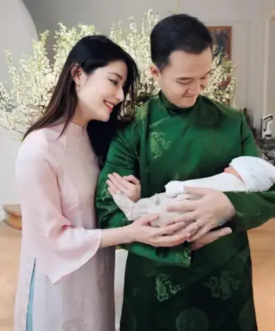 Xem Nốt Ruồi Và Tướng Phụ Nữ Sinh Con Quý Tử Theo Nhân Tướng Học Xem Nốt Ruồi Và Tướng Phụ Nữ Sinh Con Quý Tử Theo Nhân Tướng Học