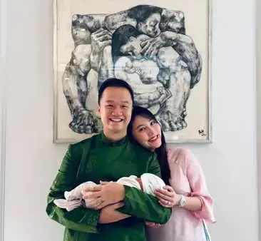 Giải Mã Điềm Báo Sinh Quý Tử: Giấc Mơ, Tướng Số Và Dấu Lành Theo Dân Gian