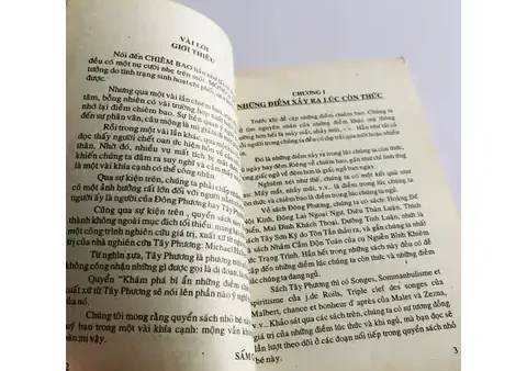 Giải Mã Điềm Báo Lúc Còn Thức: Tổng Hợp Dấu Hiệu Cơ Thể Và Ý Nghĩa Điềm Lành Dữ