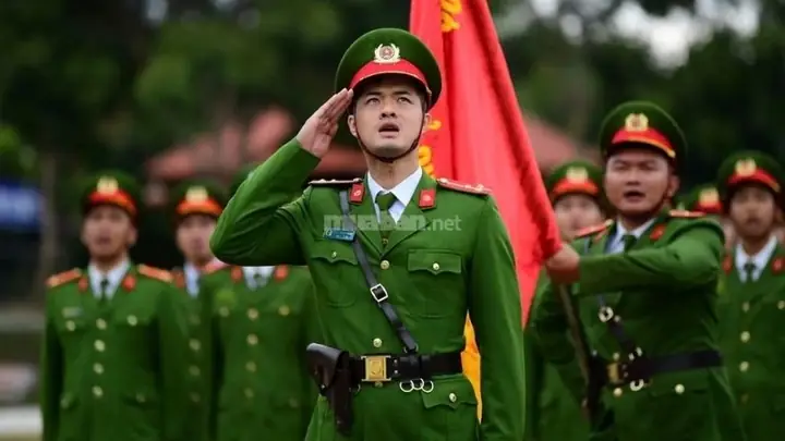 Minh Họa Giấc Mơ Phản Ánh Áp Lực Tâm Lý Và Tài Chính