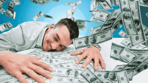Điềm Báo Khi Được Người Quen Hoặc Người Thân Cho Tiền
