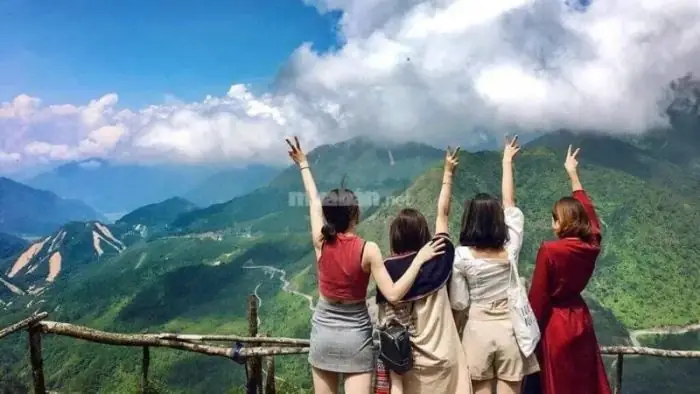 Giải Mã Giấc Mơ Đi Du Lịch Cùng Bạn Bè Mang Lại Điềm Báo Gì Và Con Số May Mắn Nào?