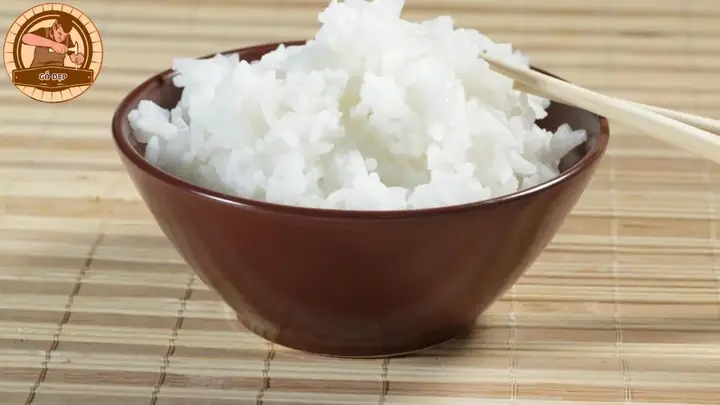 Hình Ảnh Ăn Uống Phản Ánh Trực Tiếp Tình Hình Tài Chính Thực Tế