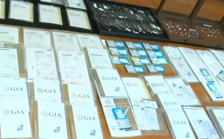 Áp Lực Cá Nhân Và Gánh Nặng Gia Đình Tác Động Thế Nào Đến Giấc Mơ? Áp Lực Cá Nhân Và Gánh Nặng Gia Đình Tác Động Thế Nào Đến Giấc Mơ?
