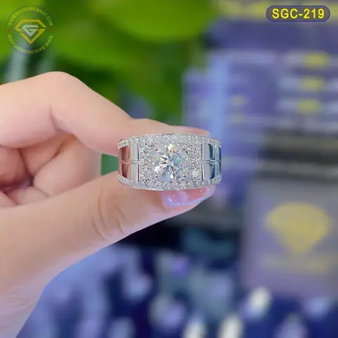 Chiêm Bao Thấy Nhận Nhẫn Kim Cương Phản Ánh Điều Gì Về Đường Tình Duyên? Chiêm Bao Thấy Nhận Nhẫn Kim Cương Phản Ánh Điều Gì Về Đường Tình Duyên?
