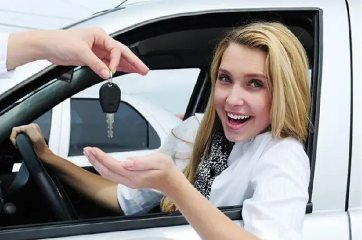Chiêm Bao Thấy Xe Hơi Cháy Nổ Mang Lại Điềm Báo Tài Lộc Bất Ngờ Chiêm Bao Thấy Xe Hơi Cháy Nổ Mang Lại Điềm Báo Tài Lộc Bất Ngờ