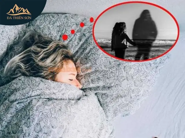 Giải Mã Giấc Mơ Thấy Người Chết Hiện Về Mang Điềm Báo Gì?