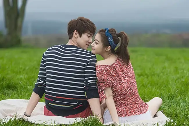 Nằm Mơ Thấy Người Yêu Hiện Tại Mang Ý Nghĩa Gì Và Là Điềm Lành Hay Dữ? Nằm Mơ Thấy Người Yêu Hiện Tại Mang Ý Nghĩa Gì Và Là Điềm Lành Hay Dữ?