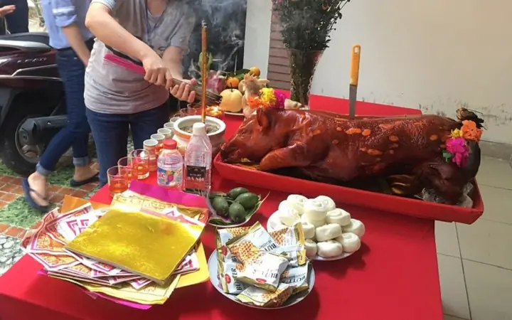 Giỗ Tổ Ngành May 2027 Cúng Gì? Mâm Lễ Vật Chuẩn Nhất Để Cầu Tài Lộc Giỗ Tổ Ngành May 2027 Cúng Gì? Mâm Lễ Vật Chuẩn Nhất Để Cầu Tài Lộc