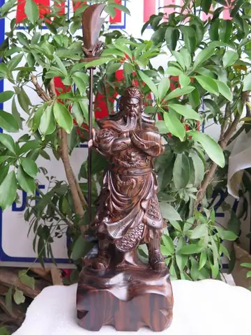 Hai Người Cầm Gà Và Cầm Vịt Được Thờ Cúng: Nguồn Gốc, Ý Nghĩa Tâm Linh Và Nghi Lễ