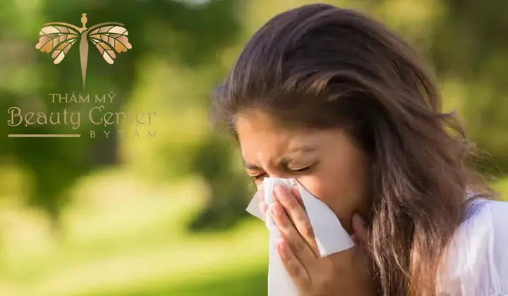 Đeo Khẩu Trang Bảo Vệ Đường Hô Hấp Và Phòng Tránh Dị Ứng Đeo Khẩu Trang Bảo Vệ Đường Hô Hấp Và Phòng Tránh Dị Ứng