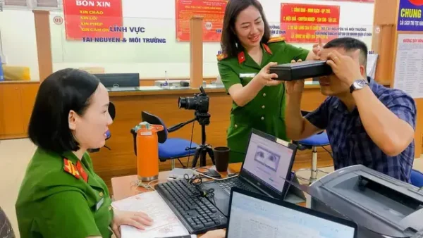 Hiện Tượng Cấp Thẻ Trong Cúng Là Gì? Ý Nghĩa Tâm Linh Và Giải Mã Các Dấu Hiệu