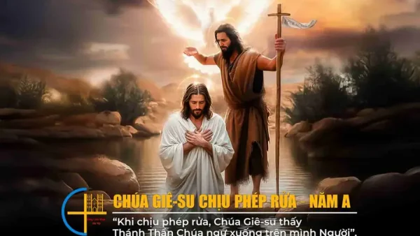 Ý Nghĩa Và Giá Trị Tâm Linh Đằng Sau Hình Ảnh Cụ Bà Cầm Cây Nhang Cúng Chùa