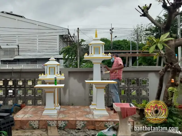 Hướng Dẫn Cách Sắp Xếp Bàn Cúng Ngoài Sân Đúng Chuẩn Phong Thủy Và Trang Nghiêm Hướng Dẫn Cách Sắp Xếp Bàn Cúng Ngoài Sân Đúng Chuẩn Phong Thủy Và Trang Nghiêm