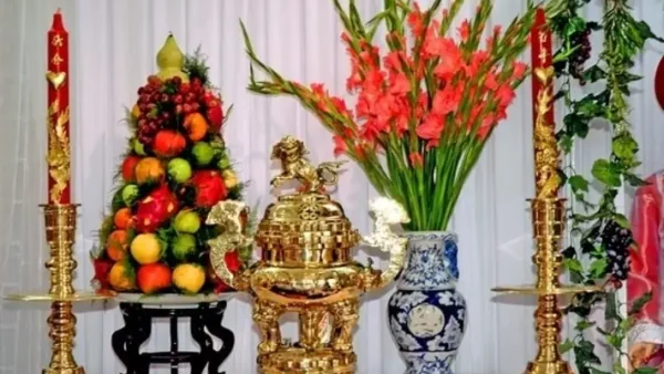 Hoa Hồng Đặt Cúng Có Được Không? Giải Đáp Phong Thủy Và Những Điều Kiêng Kỵ Cần Biết