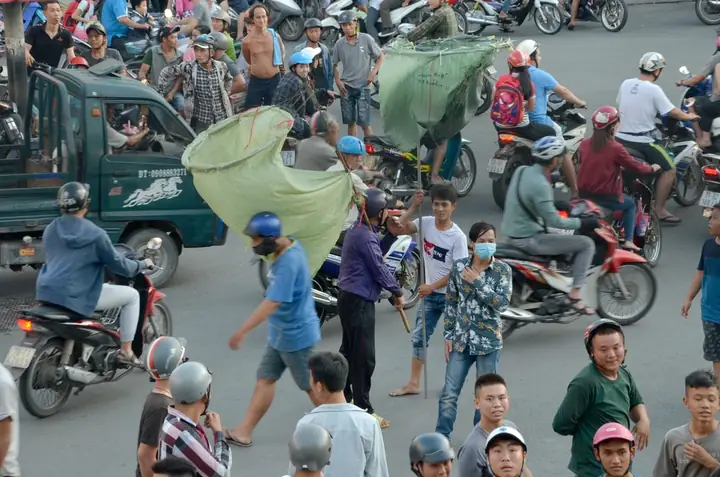 Thực Hư Tục Hứng Tiền Cúng Cô Hồn Và Góc Nhìn Văn Hóa Tín Ngưỡng Năm 2027 Thực Hư Tục Hứng Tiền Cúng Cô Hồn Và Góc Nhìn Văn Hóa Tín Ngưỡng Năm 2027