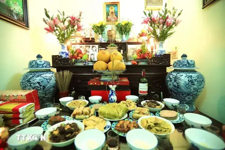 Hướng Dẫn Khấn Cúng Tất Niên Tết 2027 Kỷ Hợi: Bài Văn Khấn Chuẩn Và Mâm Lễ Đầy Đủ Hướng Dẫn Khấn Cúng Tất Niên Tết 2027 Kỷ Hợi: Bài Văn Khấn Chuẩn Và Mâm Lễ Đầy Đủ