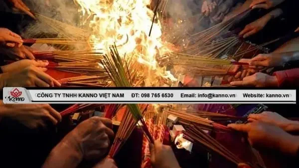 Khoa Cúng Hóa Mã Là Gì? Ý Nghĩa, Nghi Thức Và Bài Văn Khấn Chuẩn Xác Nhất