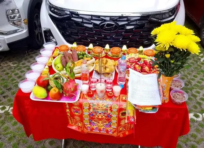 Kinh Nghiệm Cúng Xe Ô Tô Mới Mua: Lễ Vật, Bài Văn Khấn Và Hướng Dẫn Chi Tiết Cho Chủ Xe