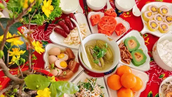 Lấy Cơm Cúng Theo Phong Tục Việt: Hướng Dẫn Chi Tiết Nghi Thức Và Cách Bày Biện