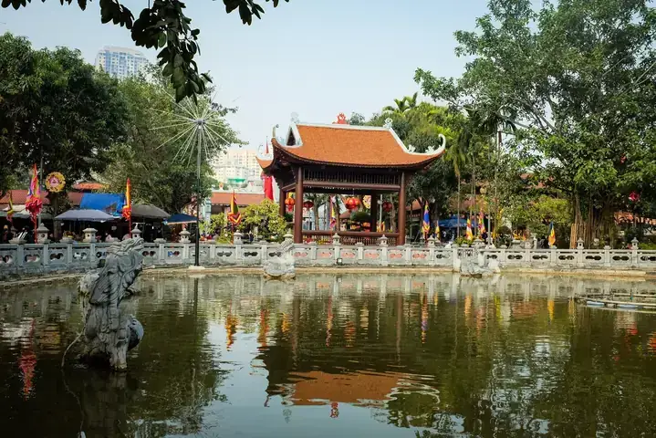 Hướng Dẫn Chi Tiết Lễ Cúng Bia Bà: Sắm Lễ Vật, Cách Khấn Và Kinh Nghiệm Đi Lễ Linh Thiêng Hướng Dẫn Chi Tiết Lễ Cúng Bia Bà: Sắm Lễ Vật, Cách Khấn Và Kinh Nghiệm Đi Lễ Linh Thiêng