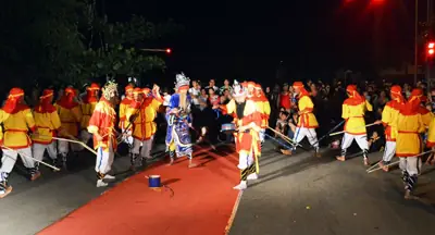 Lễ Cúng Cá Ông Trung Bộ: Nguồn Gốc, Ý Nghĩa Và Các Nghi Thức Tín Ngưỡng Đặc Sắc Của Ngư Dân