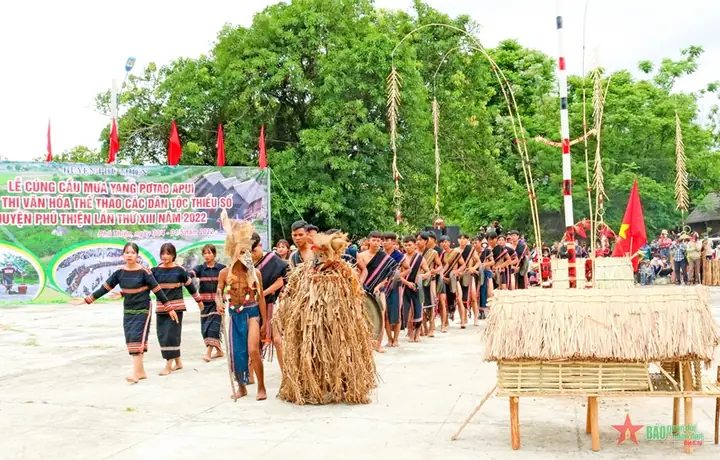 Khám Phá Lễ Cúng Cầu Mưa Pơtao Apui: Nguồn Gốc, Nghi Thức Độc Đáo Và Giá Trị Di Sản Văn Hóa Của Người Jrai Khám Phá Lễ Cúng Cầu Mưa Pơtao Apui: Nguồn Gốc, Nghi Thức Độc Đáo Và Giá Trị Di Sản Văn Hóa Của Người Jrai