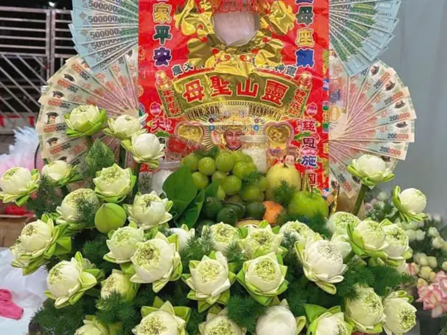 Hướng Dẫn Lễ Cúng Chùa Bà Đen Trọn Vẹn: Lễ Vật, Cách Sắp Mâm Và Văn Khấn Chi Tiết Hướng Dẫn Lễ Cúng Chùa Bà Đen Trọn Vẹn: Lễ Vật, Cách Sắp Mâm Và Văn Khấn Chi Tiết