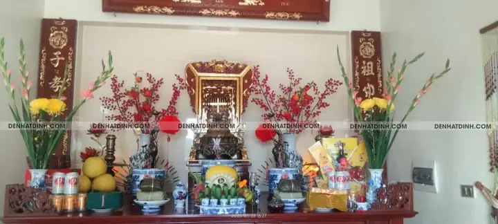 Lễ Cúng Đệ Bát Hương Lên Bàn Thờ: Hướng Dẫn Sắm Lễ Và Thực Hiện Nghi Thức An Vị Chuẩn Phong Thủy Lễ Cúng Đệ Bát Hương Lên Bàn Thờ: Hướng Dẫn Sắm Lễ Và Thực Hiện Nghi Thức An Vị Chuẩn Phong Thủy