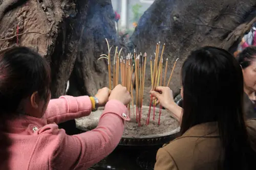 Chi Phí Lễ Cúng Hết 30 Triệu Gồm Những Gì Và Cần Lưu Ý Gì Khi Tổ Chức?