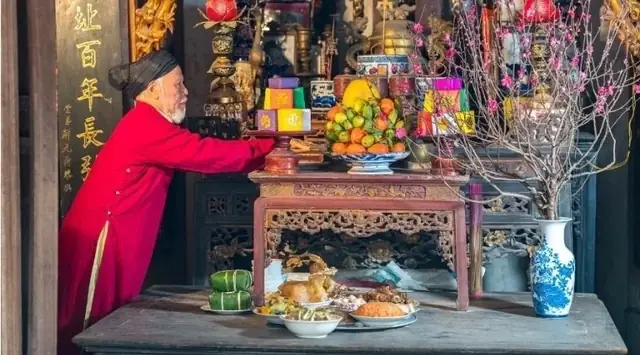 Lễ Cúng Hết Tết (hóa Vàng): Ý Nghĩa, Mâm Lễ Và Văn Khấn Chuẩn Nhất Lễ Cúng Hết Tết (hóa Vàng): Ý Nghĩa, Mâm Lễ Và Văn Khấn Chuẩn Nhất