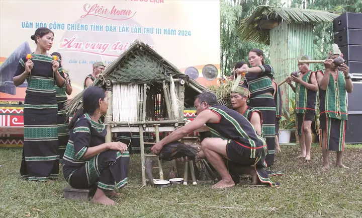 Tìm Hiểu Ý Nghĩa Và Các Bước Thực Hiện Lễ Cúng Hồn Lúa Của Người M'nông Độc Đáo Nhất Tìm Hiểu Ý Nghĩa Và Các Bước Thực Hiện Lễ Cúng Hồn Lúa Của Người M'nông Độc Đáo Nhất