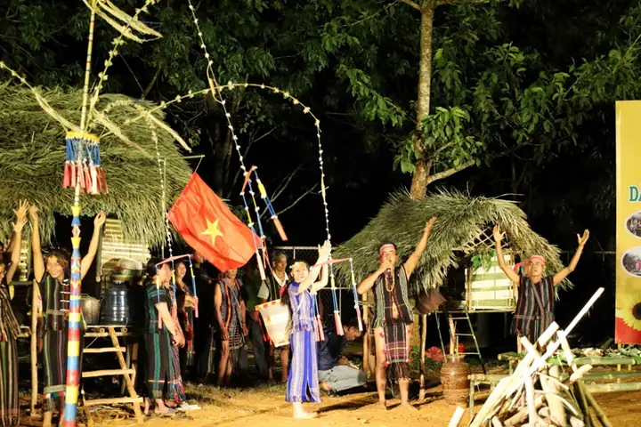 Lễ Cúng Lúa Mạ Ở Bảo Lâm: Nguồn Gốc, Ý Nghĩa Và Các Nghi Thức Truyền Thống Lễ Cúng Lúa Mạ Ở Bảo Lâm: Nguồn Gốc, Ý Nghĩa Và Các Nghi Thức Truyền Thống