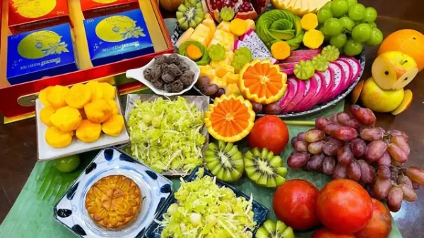 Hướng Dẫn Lễ Cúng Mùng 8 Âm Lịch: Chuẩn Bị, Khung Giờ Đẹp Và Văn Khấn Chi Tiết