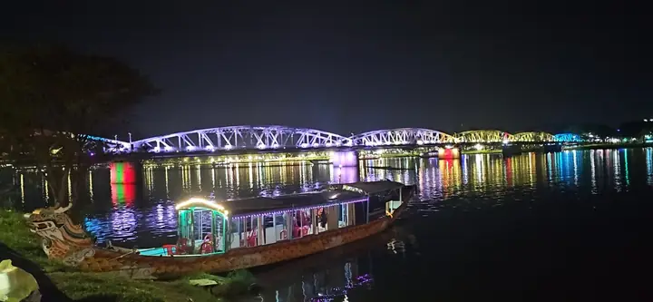 Lễ Cúng Ngày Kinh Đô Thất Thủ Huế: Nguồn Gốc, Ý Nghĩa Và Nghi Lễ Truyền Thống Xứ Cố Đô Lễ Cúng Ngày Kinh Đô Thất Thủ Huế: Nguồn Gốc, Ý Nghĩa Và Nghi Lễ Truyền Thống Xứ Cố Đô