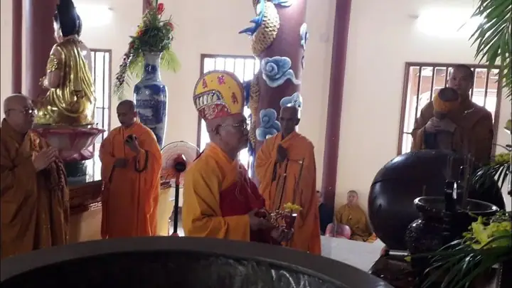 Hướng Dẫn Chi Tiết Về Lễ Cúng Phật Ở Chùa Thiên An Bình Định Và Nghi Thức Trọn Vẹn Hướng Dẫn Chi Tiết Về Lễ Cúng Phật Ở Chùa Thiên An Bình Định Và Nghi Thức Trọn Vẹn