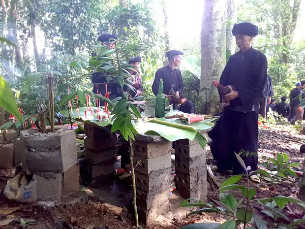 Lễ Cúng Rừng Của Người Nùng: Nét Đẹp Văn Hóa Tâm Linh Và Nghi Thức Tín Ngưỡng Độc Đáo Lễ Cúng Rừng Của Người Nùng: Nét Đẹp Văn Hóa Tâm Linh Và Nghi Thức Tín Ngưỡng Độc Đáo